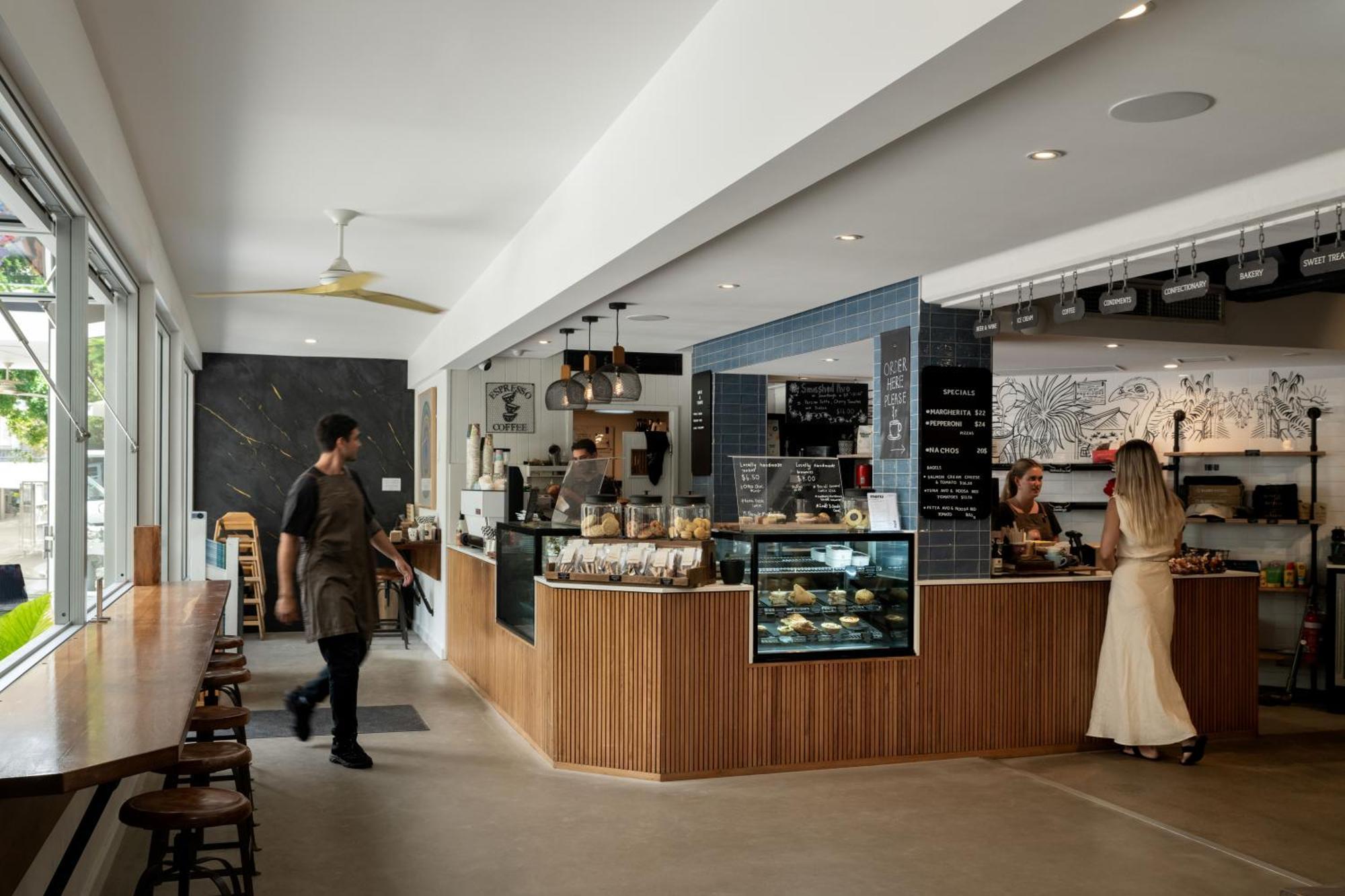 Netanya Noosa Beachfront Resort Екстер'єр фото